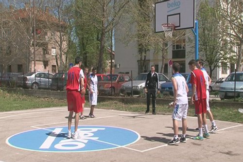Košarkaški teren za Dom učenika srednjih škola Niš