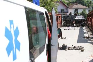 У Мердару повређено 20 Срба, један тешко