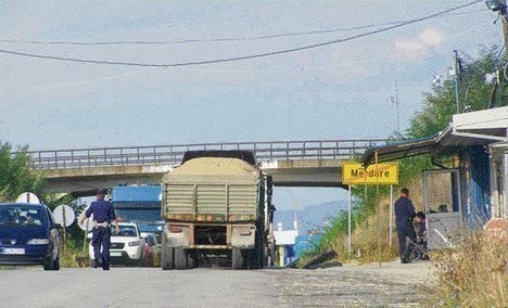 Merdare: Kamioni iz Srbije ulaze na Kosovo