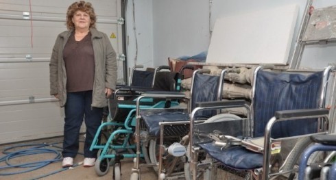 Javite Se Milici: Poklanja osam invalidskih kolica