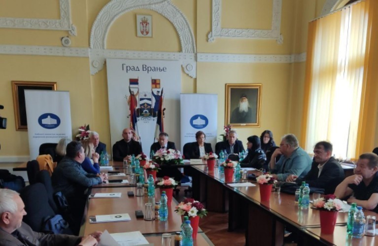 У Врању потписани уговори са 16 удружења из недовољно развијених општина Пчињског и Јабланичког округа