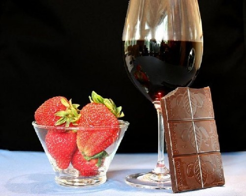 "Долче вита" у Нишу: Вино и чоколада