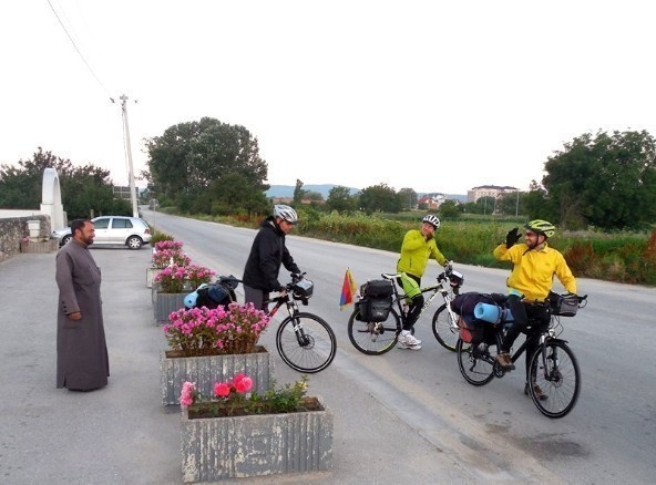 Бициклисти из Врања и Бујановца на Крфу
